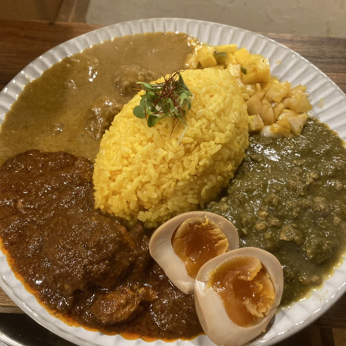 おはようございます。 本日の気まぐれカレーは ➀ほうれん草