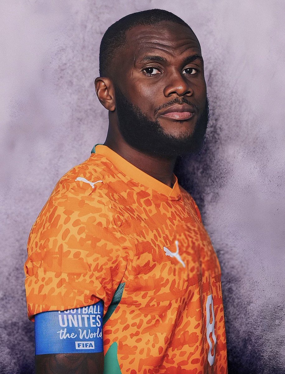 logredou's tweet photo. MERCI MES ÉLÉMENTS !!!!!!! 🇨🇮🇨🇮🇨🇮🇨🇮 https://t.co/tnvfqavqLL