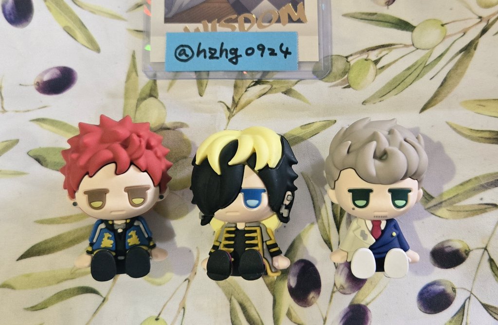 hzhg0924's tweet photo. 【交換】ヒプノシスマイク ヒプマイ ちょこラバ じとっと ラバーフィギュア

譲：ナゴヤ 空却 十四 獄
求：同種オオサカ or 同種簓＆盧笙(2:2または3:2交換可能)

郵送での交換希望です。検索からもお気軽にお声がけください🙇 https://t.co/IylEG4X4e6