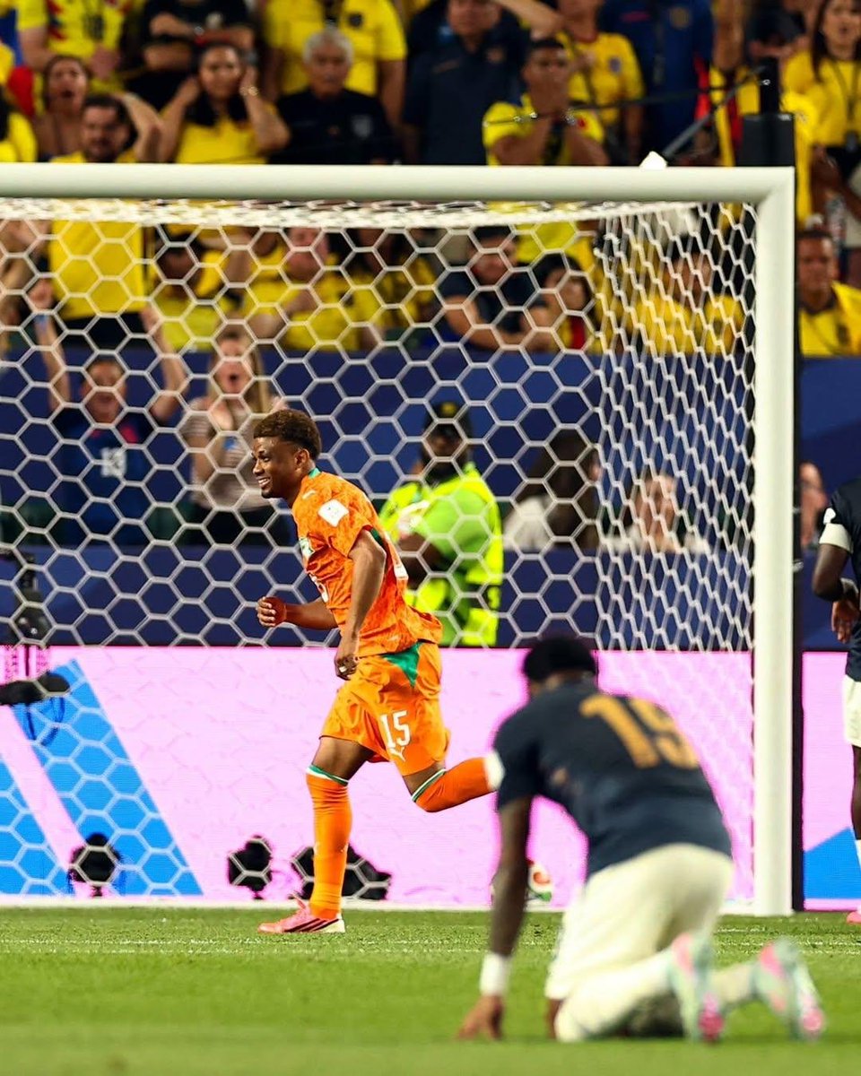 FreeSportSV's tweet photo. Finaliza el partido con marcado  1 - 0 a favor de la selección de Costa de Marfil. 

El equipo ecuatoriano enfrenta su primera derrota en la Copa Mundial FIFA 2026.

📸: Cortesía https://t.co/Wz2zYs7GAu