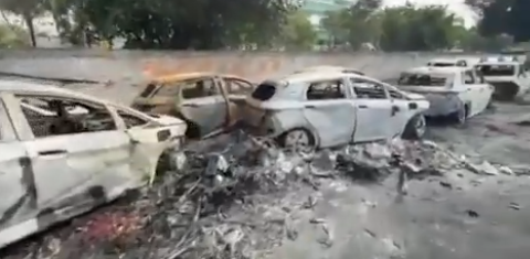GavinDohring's tweet photo. This is a better image of Image #2 Blue Coat #RipOliverTree #OliverTree The reason Image #1 Quality is so bad is because it was a video taken by someone on scene https://t.co/ZMWB1CCe4A https://t.co/LhZqsjgH7g