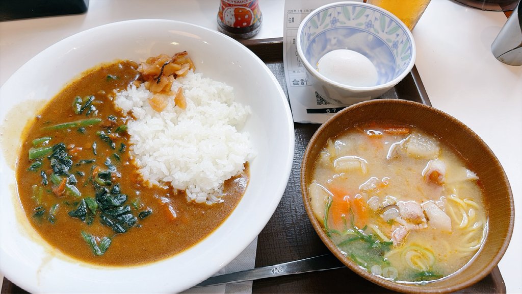 DCJcoltd's tweet photo. おはようございます！
朝は雨でしたがもう止みましたね☁肌寒い月曜日ですが、週明け頑張っていきましょう🔥

写真はすき家のカレー＆とん汁みそらーめん！欲張りセット大満足でした💯(すき家大好きな中の人より)

#企業公式相互フォロー #企業公式夏のフォロー祭り #企業公式つぶやき部 https://t.co/Kmks2PneFl