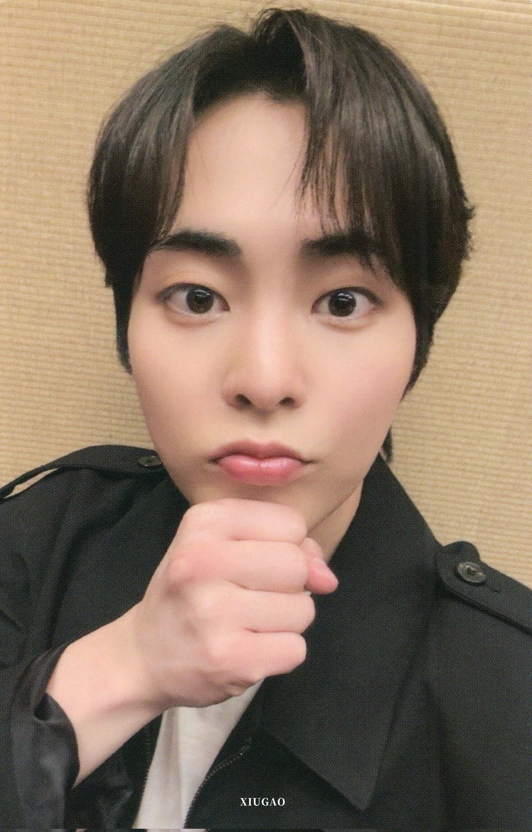 _XIUGAO's tweet photo. / XIUMIN 迷你二辑 'Interview X' <一直娱YZY>  
北京 线下应募 特典自拍小卡 扫图 SCAN

P1▶活动1 小卡（单本可得）
P2▶活动2 小卡（一套可得）

@XIUMIN_INB100
#시우민 #XIUMIN #シウミン #秀珉 #金珉锡 https://t.co/u6CitMRm9L