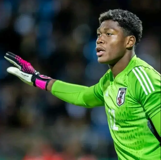 Fs_3300's tweet photo. @_Mayuki_Yukino It's a shame that the Japanese are racist towards their own country's goalkeeper. https://t.co/gCPAXwxbJD