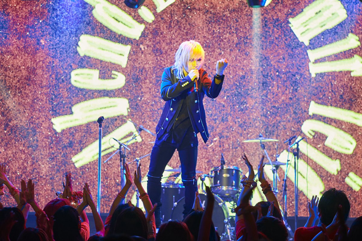 yuji_rocksinger's tweet photo. 出演バンドを紹介します！

まずはキリショー！(@kiryuintw )
言わずもがな日本人誰もが知ってるキリショー！
そんな彼とふいなきっかけで関わることになって、それから数年後自分のイベントに出てくれることになるなんて！

血も涙もない、なんて本人言ってるけど、
血と涙しかない熱い漢です！(笑) https://t.co/XGYcikErZV