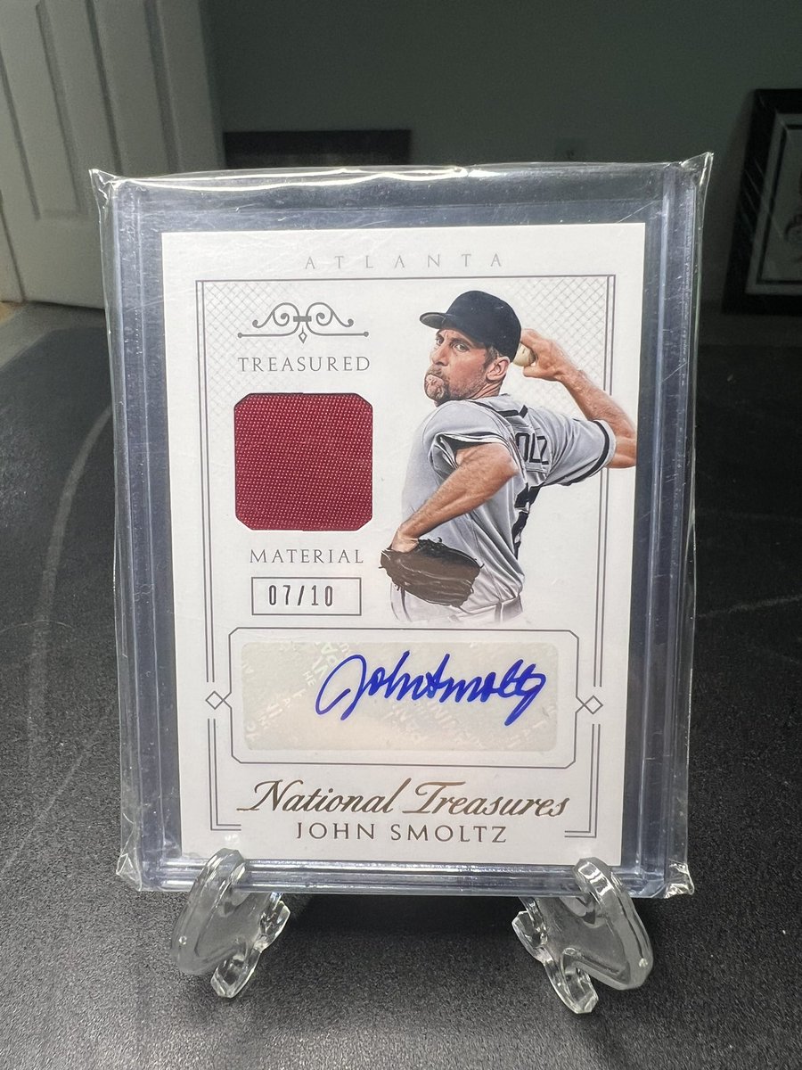 CardsChop's tweet photo. Anyone interested in these!? https://t.co/aCcN4912NA