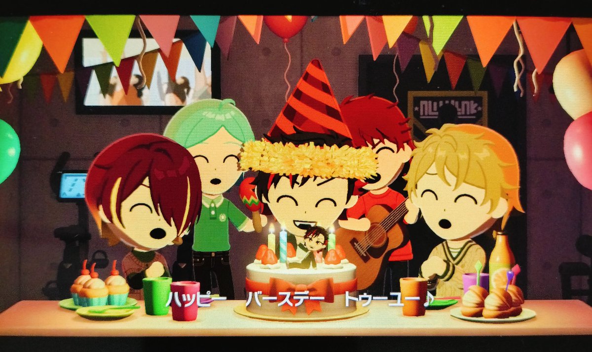 ramune_714's tweet photo. トモコレ開いたらみんなでお誕生会してた🎂🎉 https://t.co/M38978GM1l