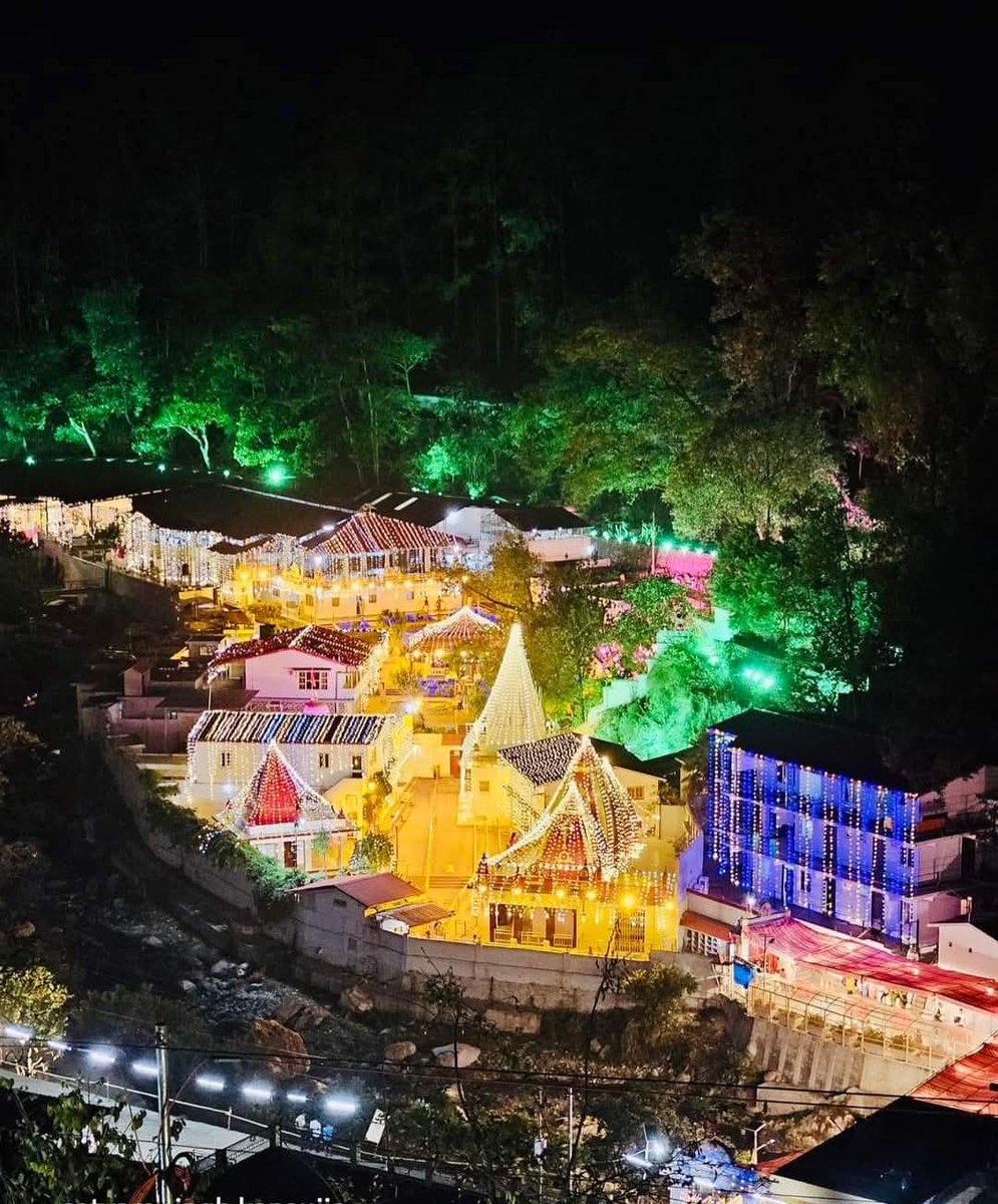 tcseducations's tweet photo. बाबा नीम करौली महाराज जी के प्रसिद्ध पावन कैंची धाम के स्थापना दिवस पर आप सभी को हार्दिक शुभकामनाएं... 🙏🏻
"जय बाबा नीम करौली"🙏🏻 जय गुरुदेव😇
 श्री हनुमान जी के परम भक्त बाबा नीम करौली महाराज जी से आप सभी के सुख-समृद्धि एवं खुशहाली की प्रार्थना करता हूँ।”
@neemkarolibabba https://t.co/QpCwbvhJzt