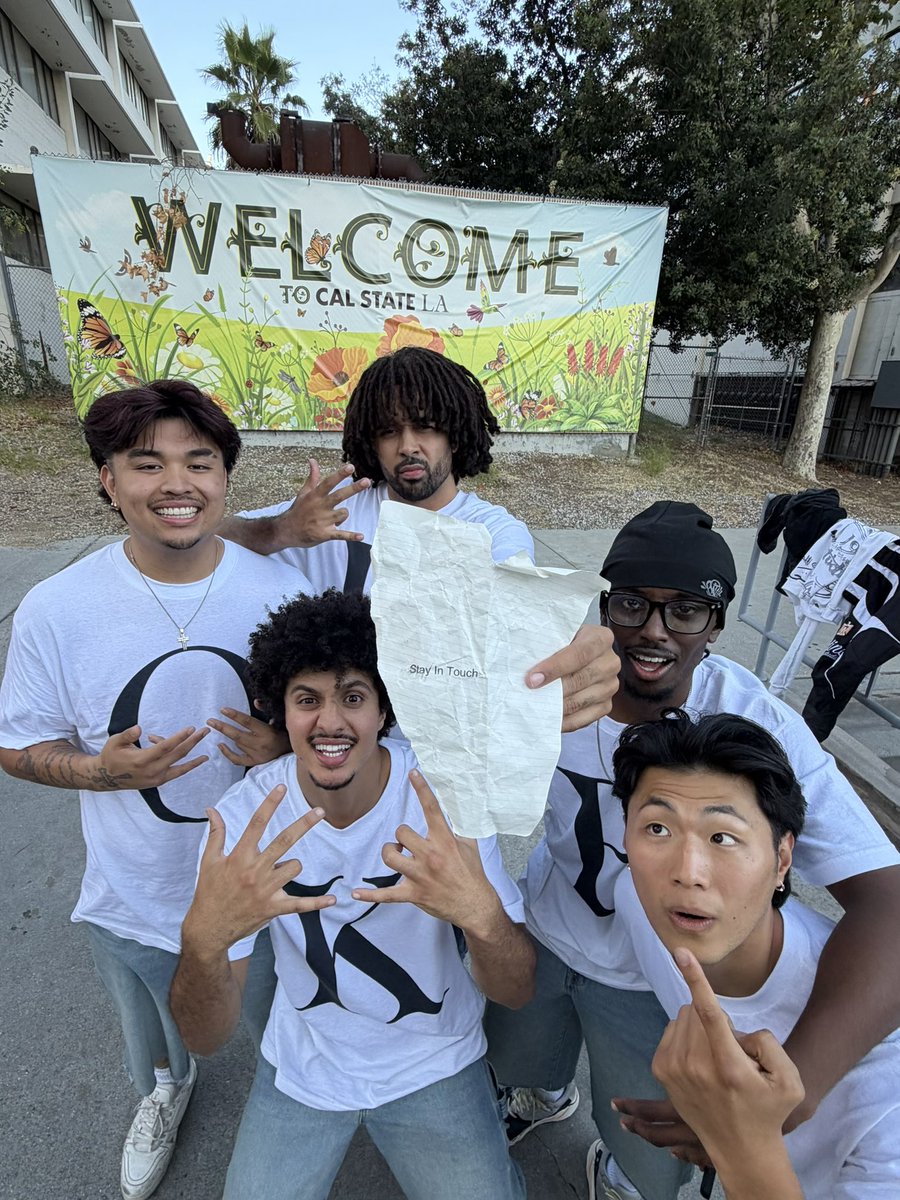 thekodeofficial's tweet photo. ITS A KODE SUMMER 🌐

WE STAYING IN TOUCH @KaiCenat https://t.co/GwQd2iAp21