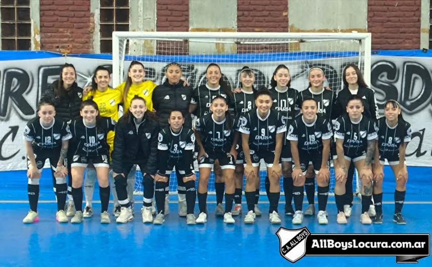 AllBoysLocura's tweet photo. Futsal Femenino: #AllBoys ganó por 2 a 0 contra #Independiente..
Los goles del Albo fueron de Dulce Ríos y Giselle "Play" Piamonte!! https://t.co/T7SMx957G3