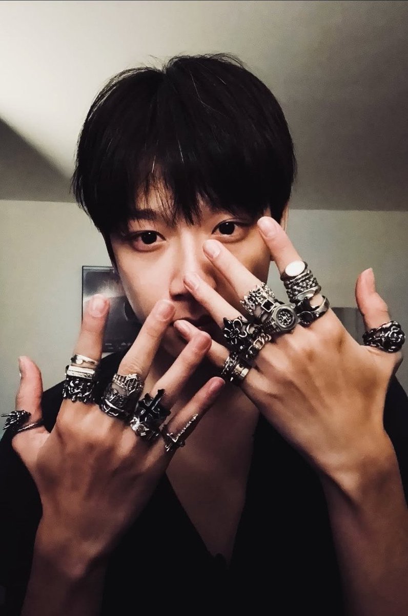 𝙕𝙚𝙣𝙕𝙖𝙞 tweet media