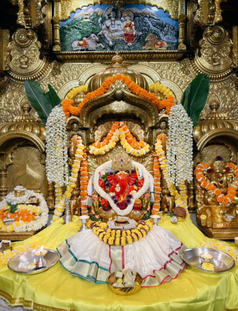 Shri Siddhivinayak Temple 🪷 tweet media
