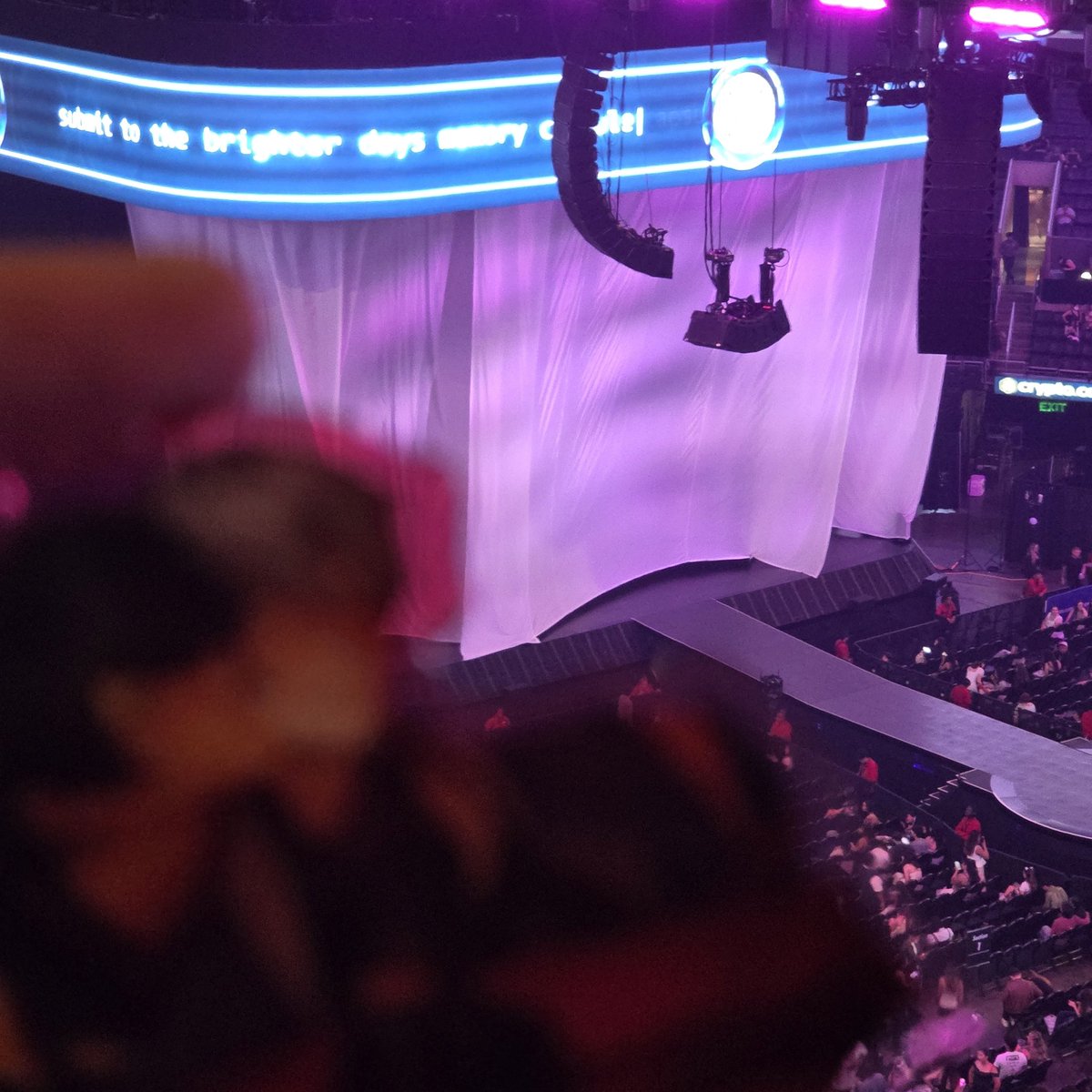 pikwat_art's tweet photo. I brought them with me. https://t.co/jwJEuLx7BE