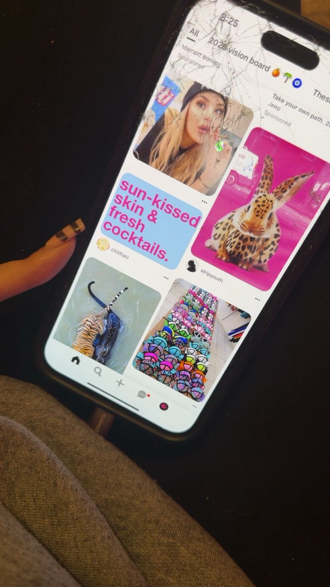 twwftw's tweet photo. Trap phone Pinterest https://t.co/MCPa83hSax