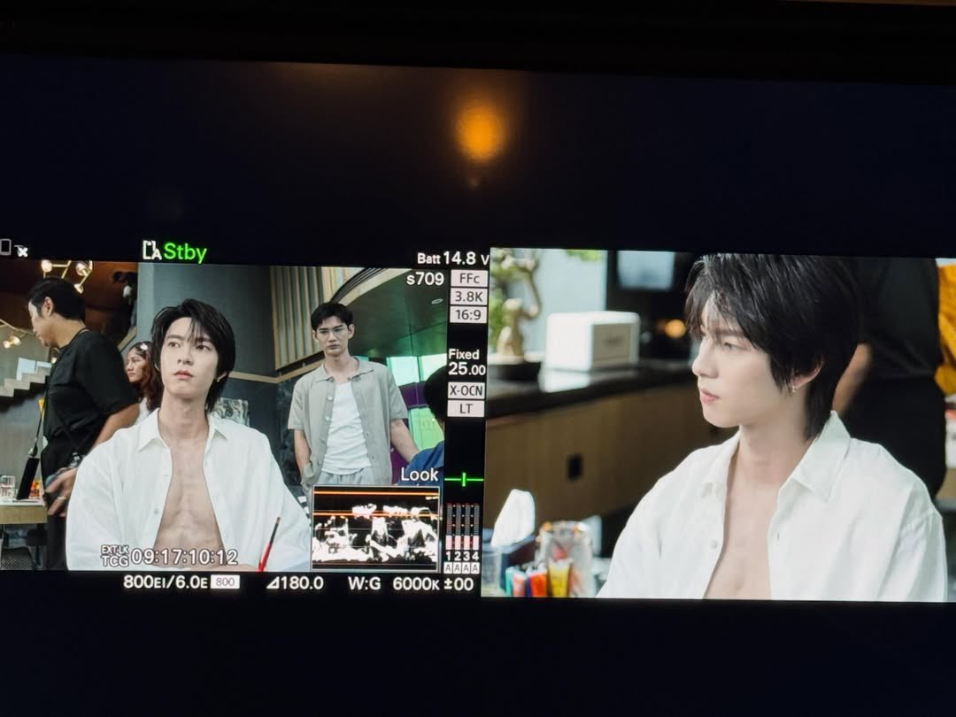 ppurpleur's tweet photo. กรี๊ดดดดดดดดด คิวแรกก็เอาเลยหรอ 😭🫶🏻 หล่อมาก หล่อวัวตายควานล้มของจริง พี่ฟ้าขา 🥹

The Grim Lover Q1

#รักลืมตายเปิดกล้อง https://t.co/17x33C0eOi