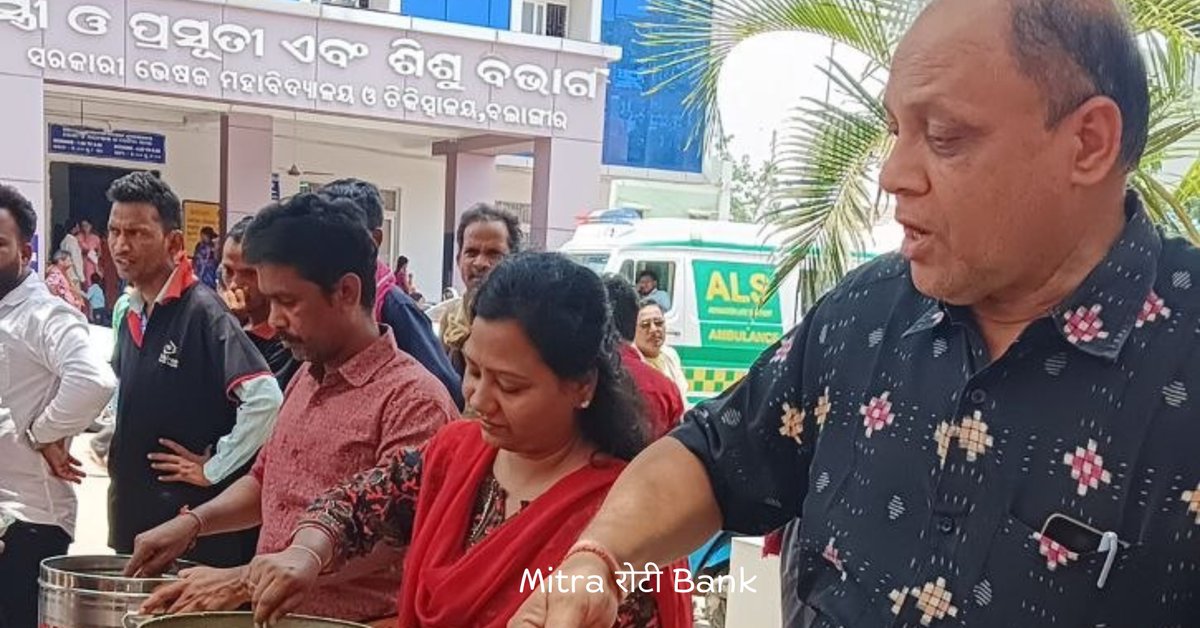 MitraCharitable's tweet photo. ❤️ Former Head Master Sri Narendra Nath Mishra Served Food Through Mitra Roti Bank | Balangir | 11 June 2026
A Beautiful Example of Humanity After Retirement 🙏
@DeoKalikesh 
@spbalangir https://t.co/FBf9U3KkY2