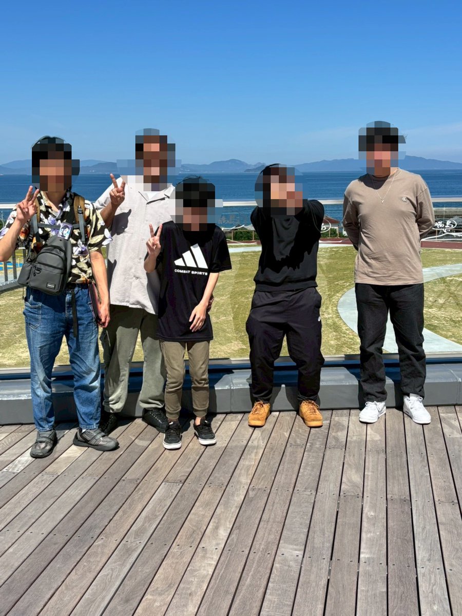 toride2016's tweet photo. 【「ただいま」と言える場所から一歩踏み出す】

#自立援助ホーム すばる
ホーム周辺で「地元散策」をしました🚶✨

散策中の「何気ない雑談」で
ホームの大人や仲間との絆が深まります⏳💫

#こども食堂 #アフターケア #居場所づくり  #ファミリーホーム #ケアリーバー #岩国 #大竹 #広島 #山口 https://t.co/6lS3GvIfYe
