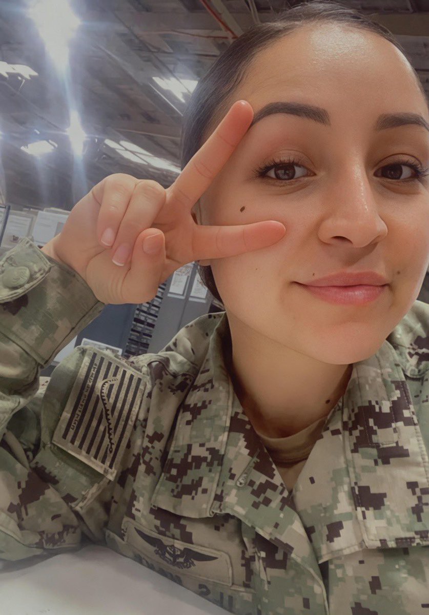 claritopinaless's tweet photo. Stressful day but still enjoyable duty https://t.co/QrlV4OZTtf