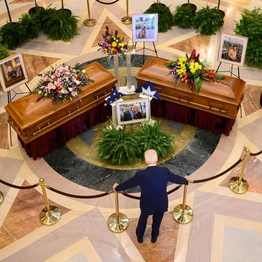 VivianCreekmore's tweet photo. Christina Lorey
A PICTURE’S WORTH A THOUSAND WORDS
On the one year anniversary of their murders, let’s not forget who showed up for Melissa and Mark Hortman’s funeral: former President Joe Biden...
He STAYED all day. Prayed. Offered a shoulder for strangers to cry on... https://t.co/iA8mQJQOkP