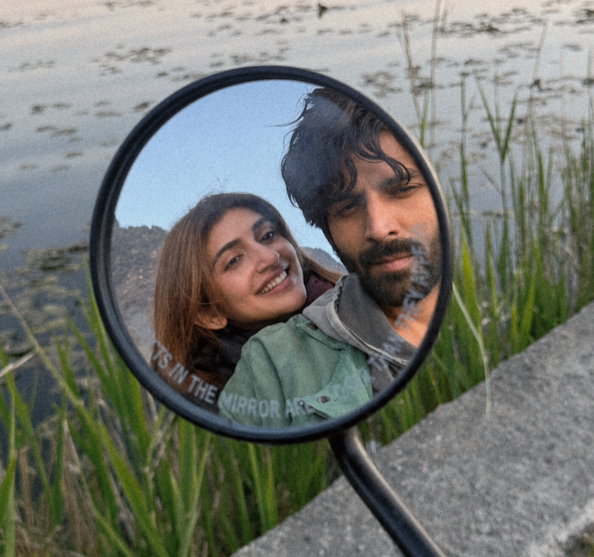 aesun_s's tweet photo. Urge to recreate this with someone 🫠 #kartikAaryan #Sreeleela https://t.co/B59Dt8YyrJ