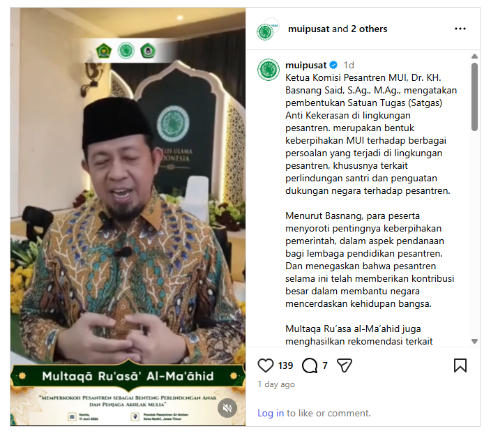 fluoxetan's tweet photo. yang gak disorot para LGBT 
1. MUI mengecam kiai cabul & membentuk satgas pencegahan kekerasan seksual
2. MUI menyoroti masalah pesantren bermasalah dan mendorong evaluasi sistem pengawasan
3. MUI: Koruptor Hendaknya Dijatuhi Hukuman Berat, Perlu Dipidana Penjara Seumur Hidup atau Pidana Mati
intinya, lu pandir dan cherry picking, yang muslim menerima fatwa MUI, elu yang bukan muslim ngamuk-ngamuk karena kultus LGBTnya disenggol lmao