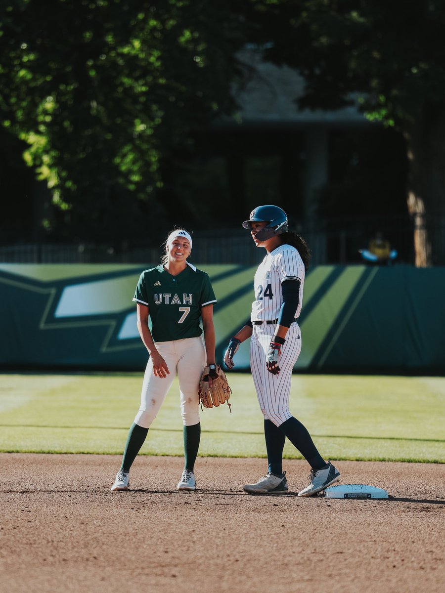 theAUSLofficial's tweet photo. reunited 🥹💙

@ArizonaSoftball https://t.co/lgndA6NIuo