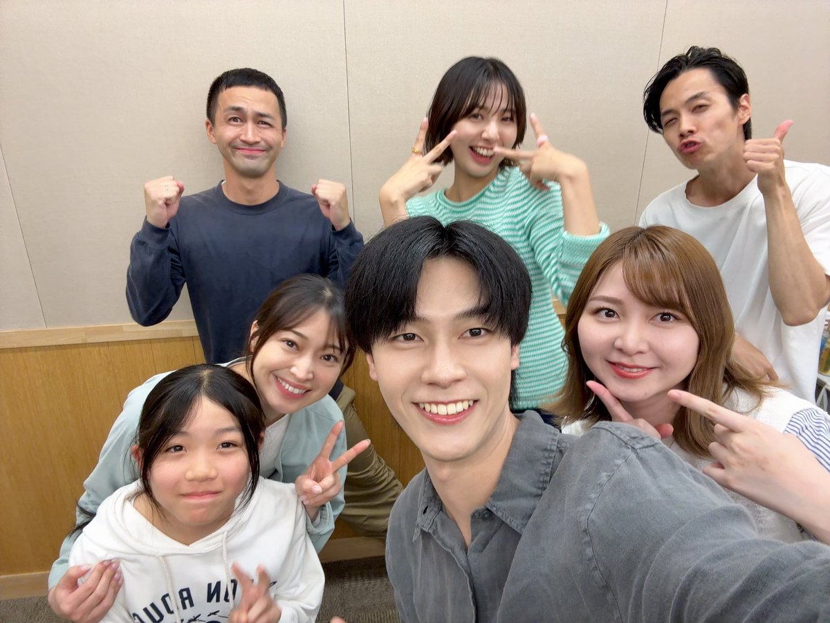 kimi_e10's tweet photo. #10年後の君へ2026
名取公演が無事終演しました。

おかげさまで2公演ともに満席、今回も大変な反響をいただきました。

名取市閖上を舞台に書いたこの物語を、名取の皆さんに見ていただけてとても幸せでした。これからも、共に歩み、語り継いでいきたいです。

前田和人役を務めた音崎祥大くんも、千穐楽おめでとうございます。
まっすぐにこの作品と向き合う姿に、我々もとても刺激をもらいました。ありがとうございました。

そして、ご協賛をいただいた株式会社Anfiniの橋本社長のおかげで、残っていた空席はほとんど現地の子供たちをご招待し、満席となりました。
本当に、ありがとうございました。

次はいよいよ大千穐楽。
栗原の皆さん、待っていてください！
