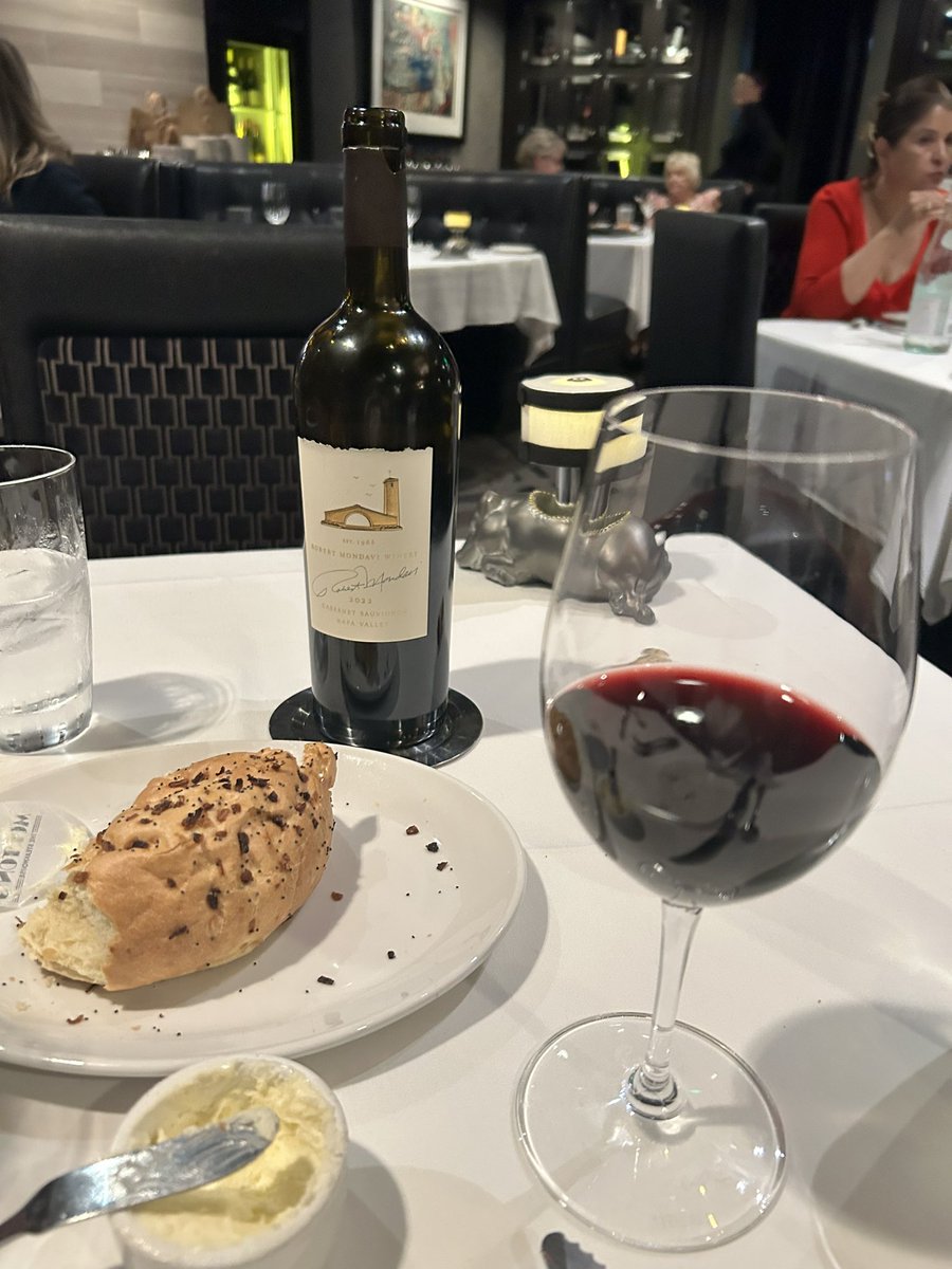 Farhana27610134's tweet photo. My husband was low-key panicking on our vacation because I hadn’t touched a drop of alcohol in THREE whole days. I guess he thought an alien had abducted his wife and replaced her with a suspiciously sober imposter 😂
Normally I walk into a hotel, look the concierge dead in the eye and say, “Send up a chilled bottle of wine before I even finish unpacking.” This time? Just water. Like a monk. He was side-eyeing me harder than airport security.
So tonight he finally took me out to dinner, had the waiter dramatically bring out a gorgeous bottle of wine like he was staging an intervention… and yes, I drank it.
Welcome back, baby. The real me has returned. 🍷