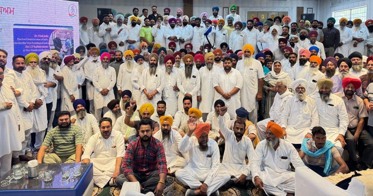 RajaBrar_INC's tweet photo. From today, the Special Intensive Revision (SIR) process has begun in Punjab, and I proudly appreciate the dedicated team of @INCPunjab that has completed its training and is now available on the ground to safeguard the democratic rights of every voter.

Punjab Congress warriors are committed to ensuring that not a single genuine voter is removed from the electoral rolls. We will stand vigilant and protect the sanctity of every vote.

Democracy is strongest when every voice is heard and every voter is counted.

#PunjabCongress #SaveEveryVote #Democracy