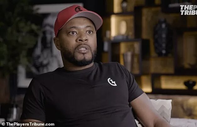utdshows's tweet photo. 🚨🎙️ Patrice Evra on Amad’s role for Ivory Coast:

🗣️ “Has anyone else noticed how Amad was basically playing a Bernardo Silva-type free-roaming role when he came on for Ivory Coast?

The same type of goal he scored against France in their final friendly was very similar to the one he scored against Ecuador.

He was playing as a free-roaming creator who starts from the right but is given the freedom to influence the game wherever space appears.

If I’m Michael Carrick and his coaching staff, I’m spending time in the training room analysing how Manchester United players are being used during the World Cup.

Sometimes you can learn a lot by watching how other coaches get the best out of your players.

And special recognition to Yan Diomandé as well.

That kid is a proper 1v1 specialist. He isn’t afraid to take anybody on. He doesn’t look for the safe pass backwards."