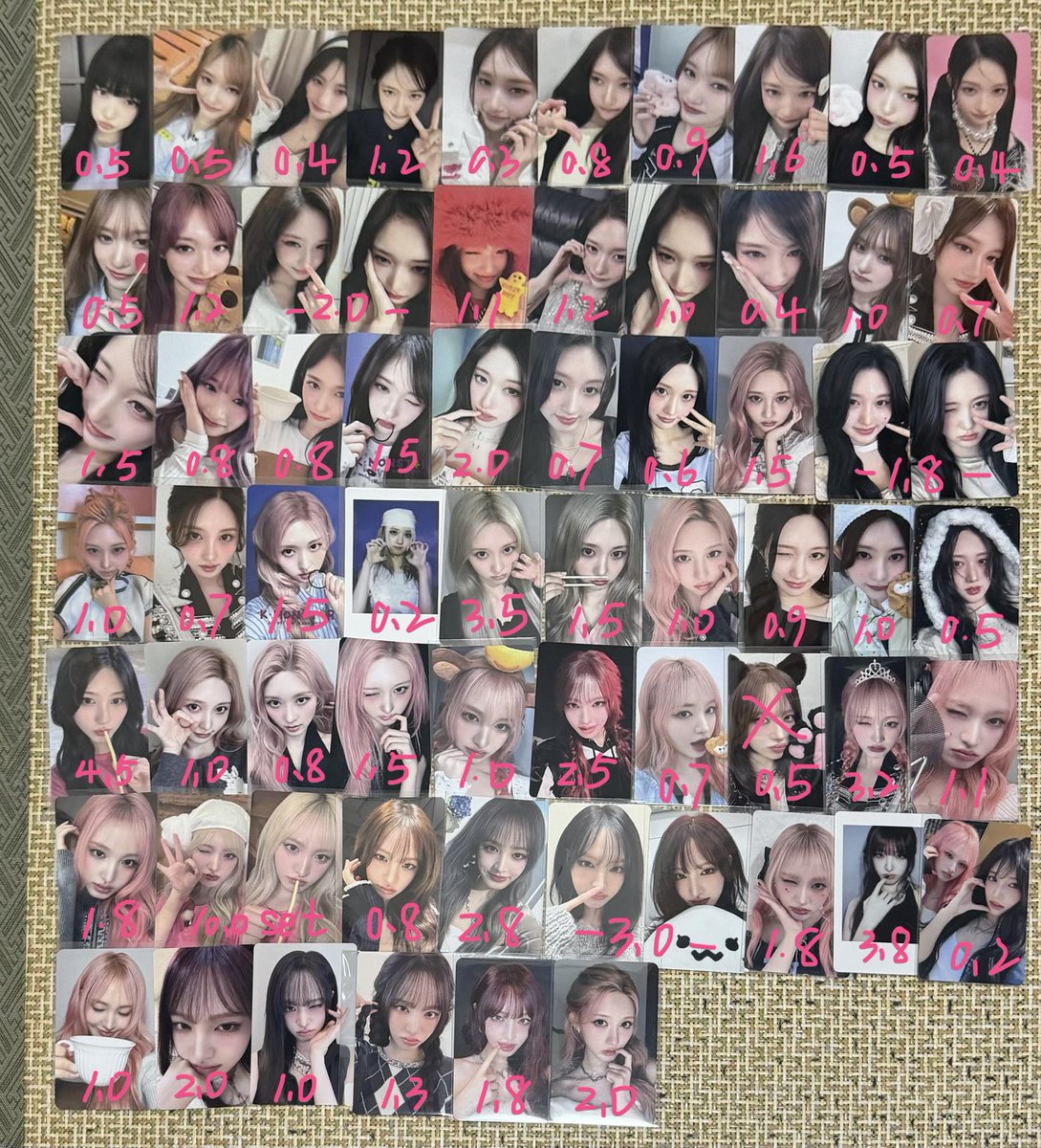 DrawYourHearts's tweet photo. 아이브 포카 
0.6⬆️sell
shipping fee 0.4

결점에 민감한 사람❌

아이브 솔로앨범 공방 포토카드 포카 양도 IVE Yujin Gaeul Rei Wonyoung Liz Leeseo photocard sell wts 에프터라이크 아이엠 키치 배디 엠카  poca 포카 qqmusic https://t.co/qn31DWsymH