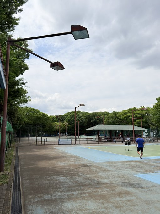 LUZ5758LTT's tweet photo. それから練習してください https://t.co/TB3WPwkhnw