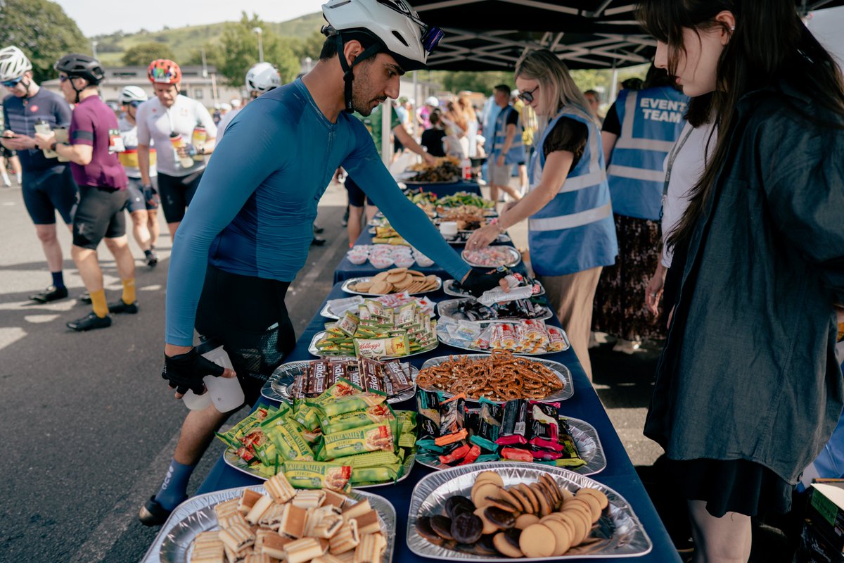 DragonRideWales's tweet photo. While our riders were battling the climbs, our incredible feed station crews and volunteers were working tirelessly all day to keep everyone fuelled, hydrated, and motivated.
From handing out fuel to providing that vital bit of encouragement, it wouldn't be possible without them. https://t.co/ii2HssEWc5