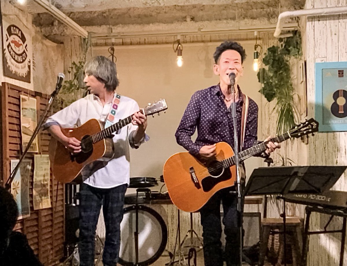quickpalmeeting's tweet photo. 6/13(土)下北沢RHAPSODY
Rinanとのツーマンライブ
ラプソディ���店10周年記念ライブ
『Let’s Stay Together』

祝10才！＆レッツ11才デイズ！
此度の嬉しき機会に、大の感謝です

皆サマ、ありがとうございました！

よかったらコチラもどうぞ！
ブログ『列島 シノ日和』↓
https://t.co/gzwm5CEjAk https://t.co/e8pVg3KfH6