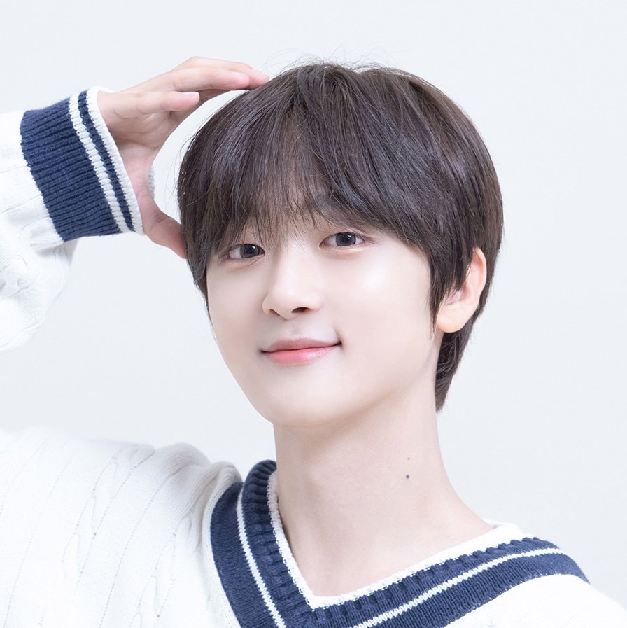 chocojs0205's tweet photo. 아전내귀엽게진짜깨뭉어버릴라ㅜㅜ https://t.co/u0OeebBavq