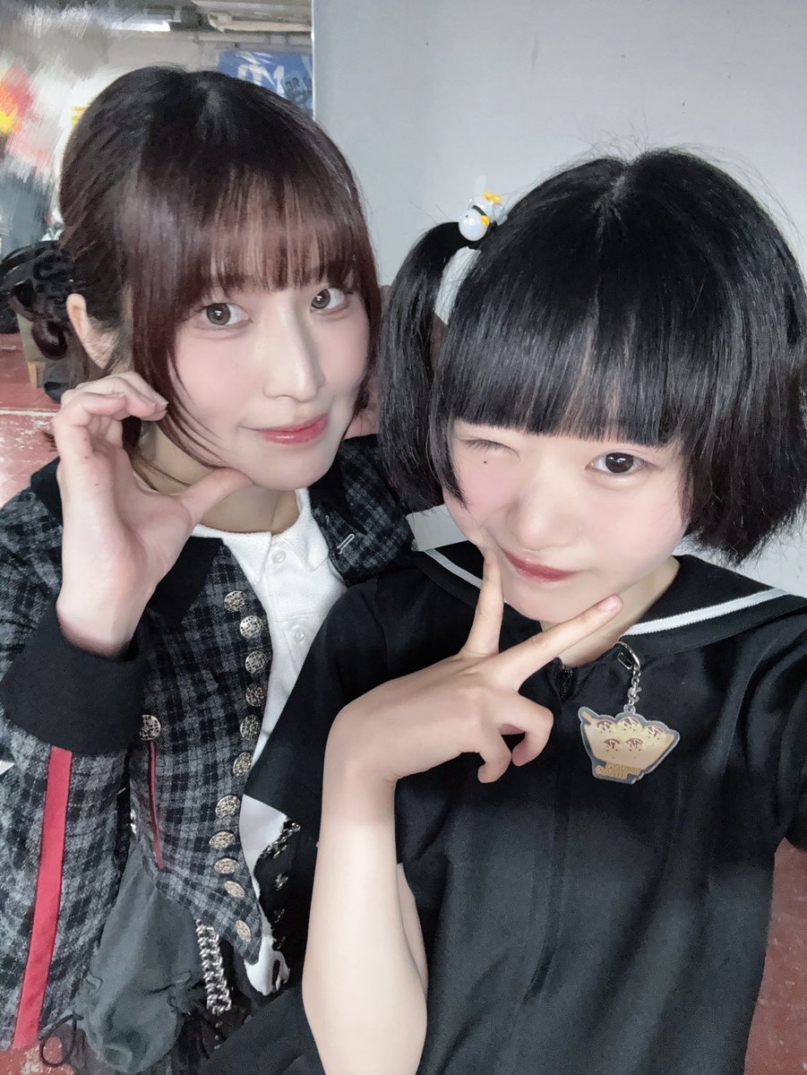 小廻うの tweet media