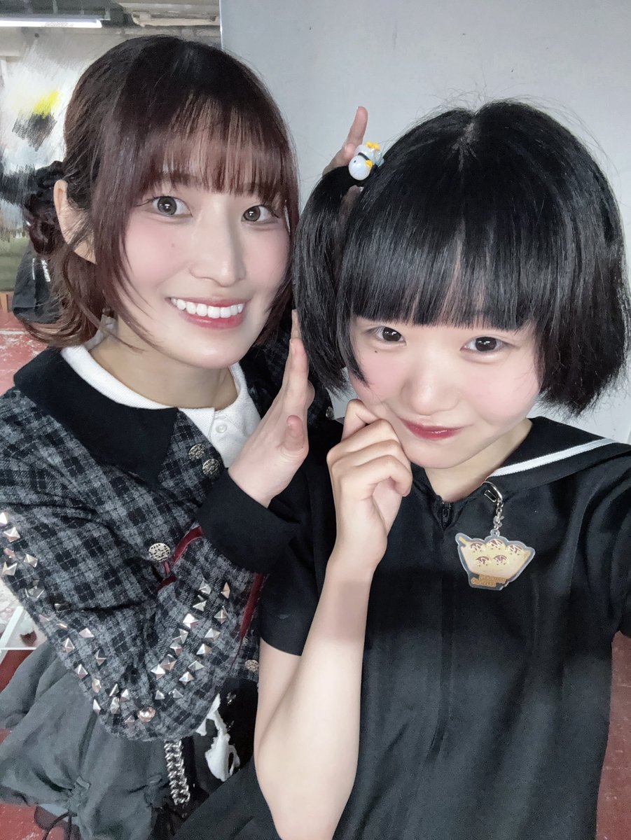 小廻うの tweet media