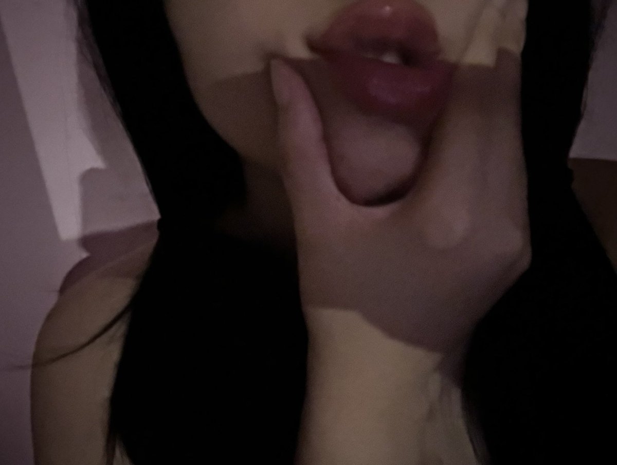 𝚢𝚞𝚔𝚒 𝜗𝜚˚⋆ tweet media