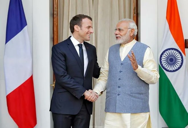 Ind2news's tweet photo. 🚨 INDIA–FRANCE PARTNERSHIP GETS A BOOST 🇮🇳🇫🇷

✈️ Aerospace cooperation
🛡️ Defence collaboration
🌐 AI &amp; deep-tech focus
⚡ Clean energy opportunities https://t.co/Zik0oqhh7H