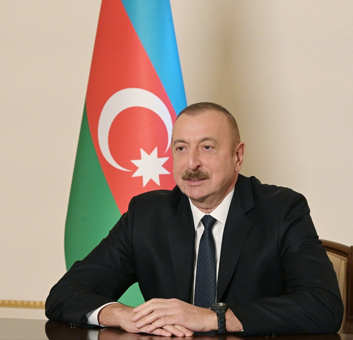 YAP_1992's tweet photo. Azərbaycan Respublikasının Prezidenti, Yeni Azərbaycan Partiyasının Sədri İlham Əliyev “Qlobal təhlükəsizliyə regional töhfə: Cənubi Qafqazda sülh quruculuğu” mövzusunda keçirilən beynəlxalq konfransın iştirakçılarına müraciət ünvanlayıb.

https://t.co/4qHymLlDf4 https://t.co/tnEeanbHtB