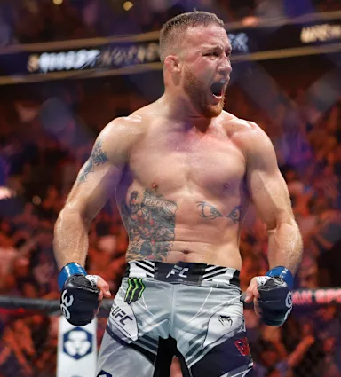 omarmma240's tweet photo. @Justin_Gaethje You Legend! Finally, the long awaited UFC title! You deserve it man, AGAINST ALL ODDS!

#ufc #justin_gaethje #champ https://t.co/vuKFrvd0TC