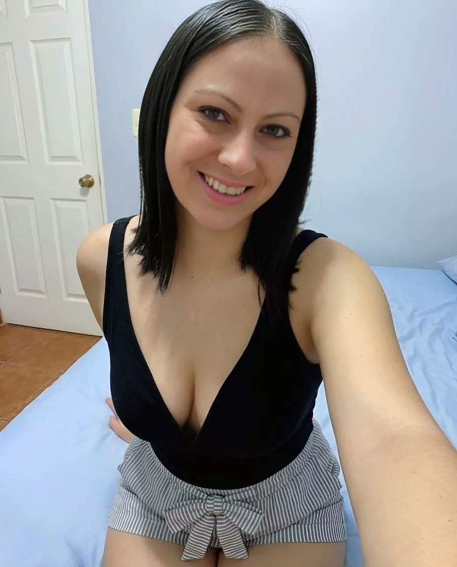 Maria tweet media