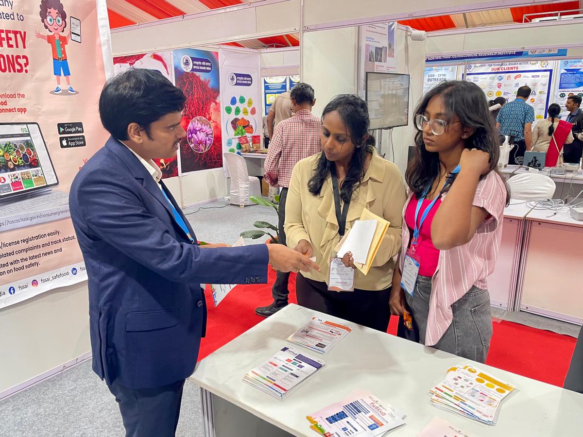 Fssaisro's tweet photo. FSSAI SRO participated in the CSIR RISE Conclave 2026 in Bengaluru (13–14 June), engaging with startups, researchers, and entrepreneurs on food safety regulations, licensing, labelling, and compliance.

#FSSAI #CSIRRISE2026 #FoodSafety #StartupIndia https://t.co/9sX26Lu64s