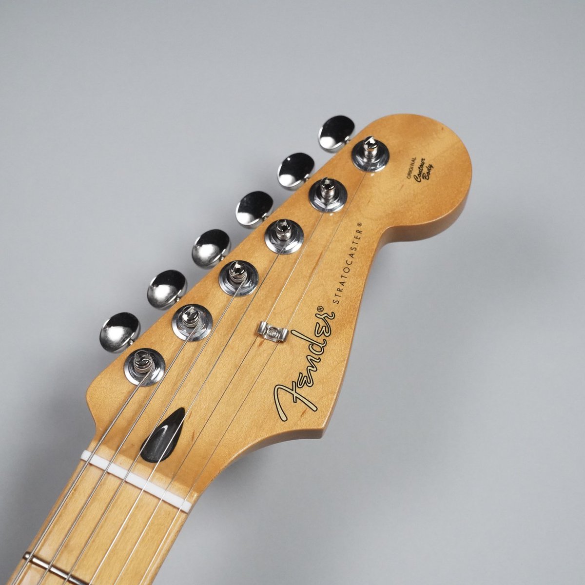 shima_ariake's tweet photo. #Fender (#フェンダー）Player II #ストラトキャスター #ギター 
■ロールオフされた指板エッジで弾き心地は快適です！
■ヘッド上部のロゴなどフェンダーのカッコよさを存分に感じられます。

全国どこにお住いの方でもご対応をさせていただきます！リンク先ご覧ください！
https://t.co/ET09441EKe https://t.co/nYEr88rarI