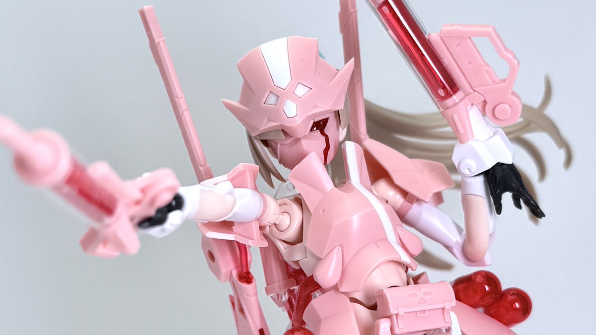 kotobukiya_tkw's tweet photo. 【��川本店】
サンプル展示情報：2026年6月17日発売予定
『無限邂逅メガロマリア』
「メタモルフォーゼユニット エクスアーマー ピンクナース」￥3,080(税込)のサンプルが到着致しました！

現在ご予約受付中です！
ぜひご利用ください！
#メガロマリア https://t.co/2GAZ2hKsZM