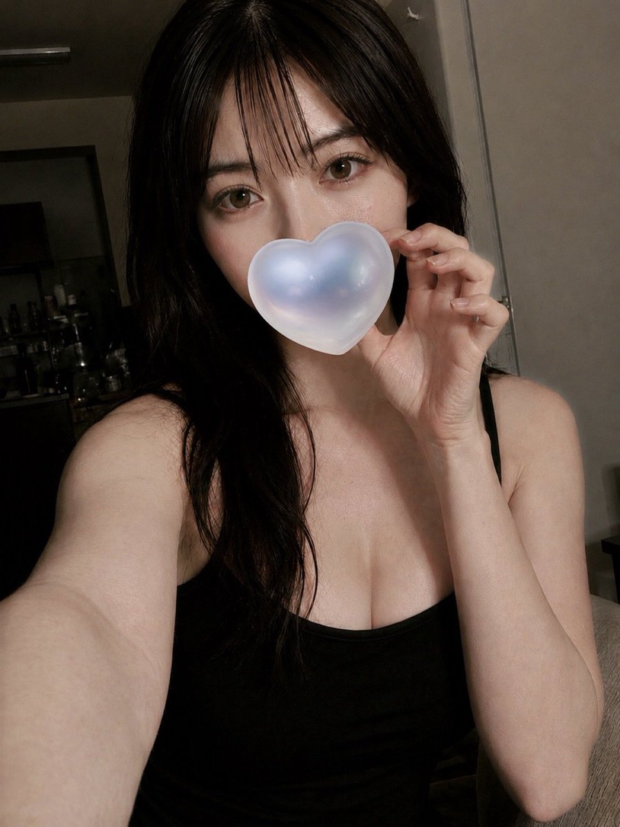 meruru_log's tweet photo. ちょっぴりギャルになりたかった頃🫣✨
恥ずかしいけど見てもらいたいの、どうかなー？🥹💦 https://t.co/TNw0cPlwn0