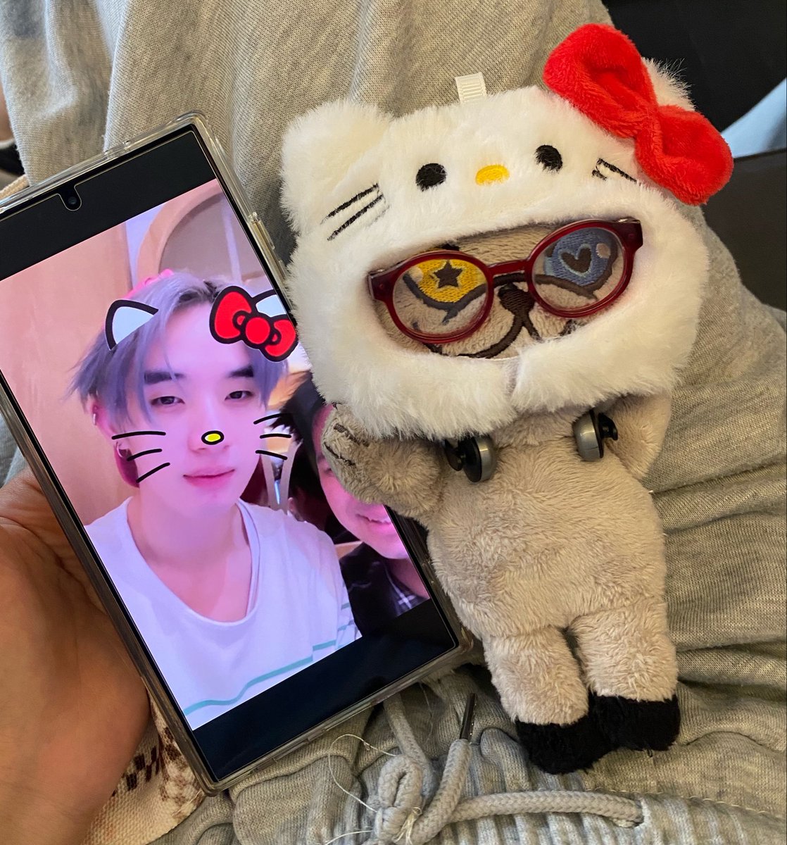 padped9's tweet photo. @hongshihoshi03 
    
            нєℓℓσ кιтту　ꉂ • ༚ • ིྀต੭🎀 https://t.co/yHWD3KfK8y