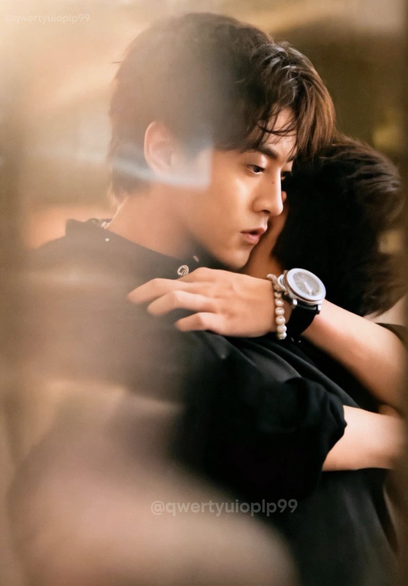 굴이 tweet media