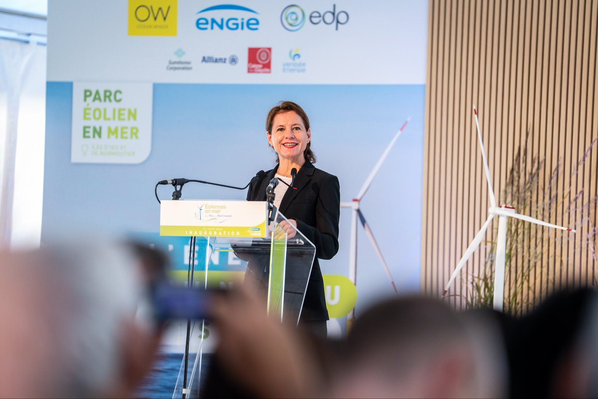 C_MORANCAIS's tweet photo. Inauguration du parc éolien en mer des Îles d’Yeu et de Noirmoutier.
Ce parc EMYN n’est pas seulement une réussite énergétique. C’est une réussite industrielle.

La démonstration que lorsque la France investit, décide et tient un cap dans la durée, elle sait encore mener de grands projets.

Dans le monde qui vient, la bataille se jouera sur notre capacité à produire davantage : notre énergie, nos technologies, notre industrie.

Les Pays de la Loire ont pris toute leur part dans cette ambition, et ce n’est qu’un début.