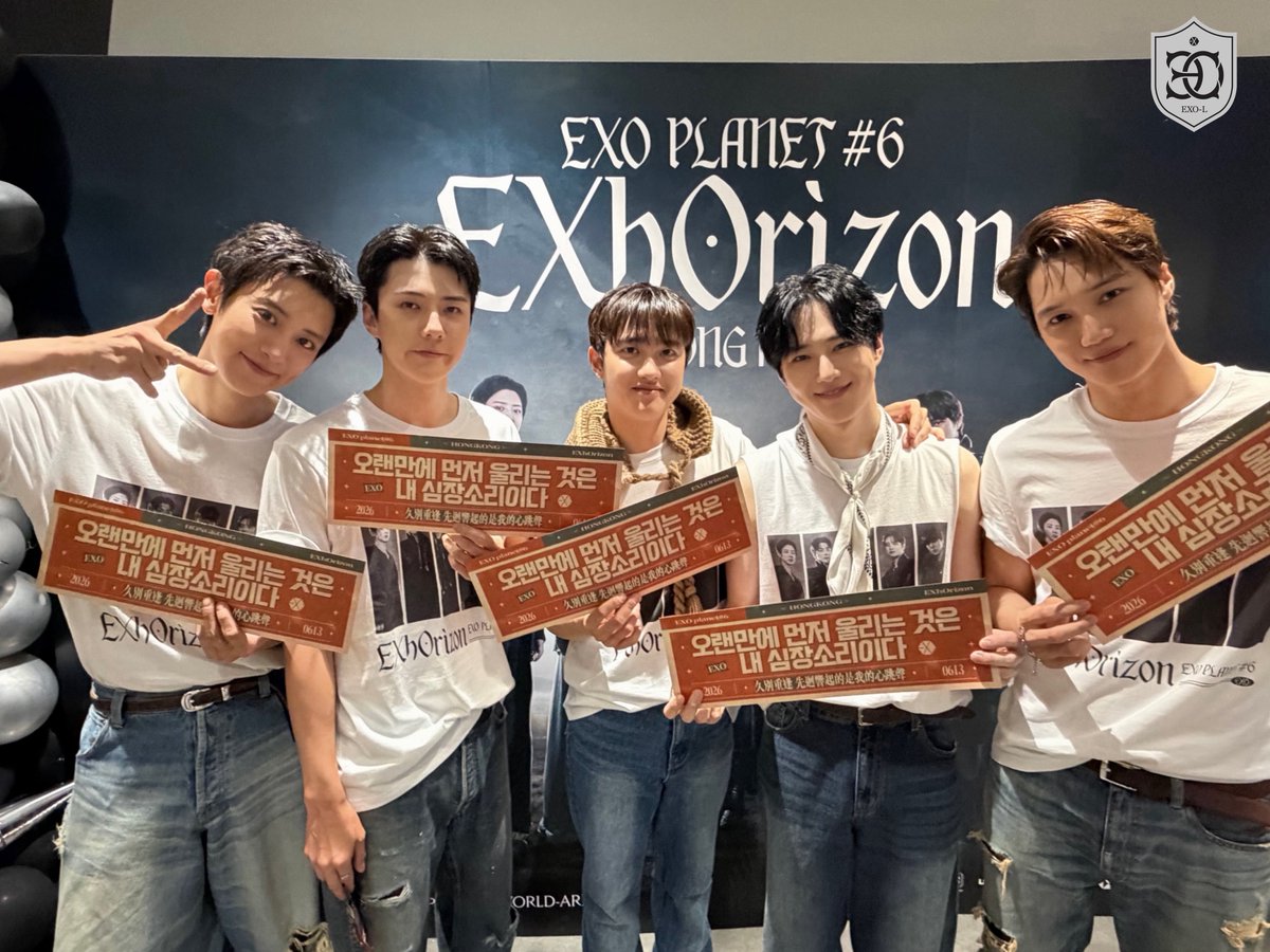 knockknock0408's tweet photo. CHANYEOL D.O. KAI SEHUN SUHO https://t.co/vc574sTRct